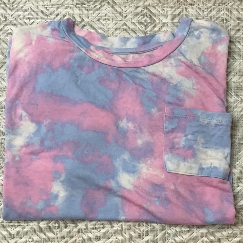 Tie dyed pastel short-sleeved t-shirt, girls, L (12-14).